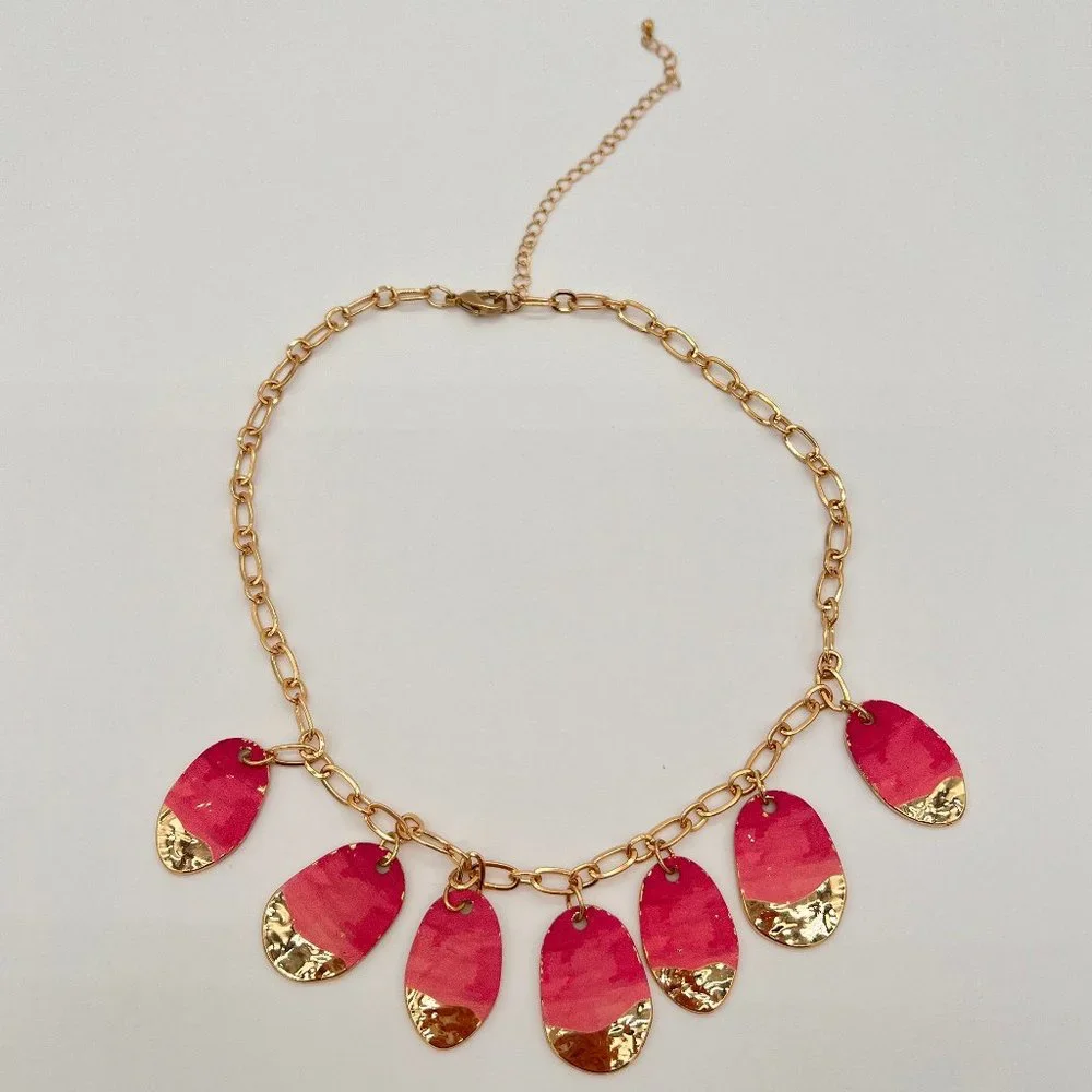 NWOT ๐ฅ 18" Pink & Gold Teardrop Necklace w/ 4" Extender Women's Time And Tru - Picture 1 of 6